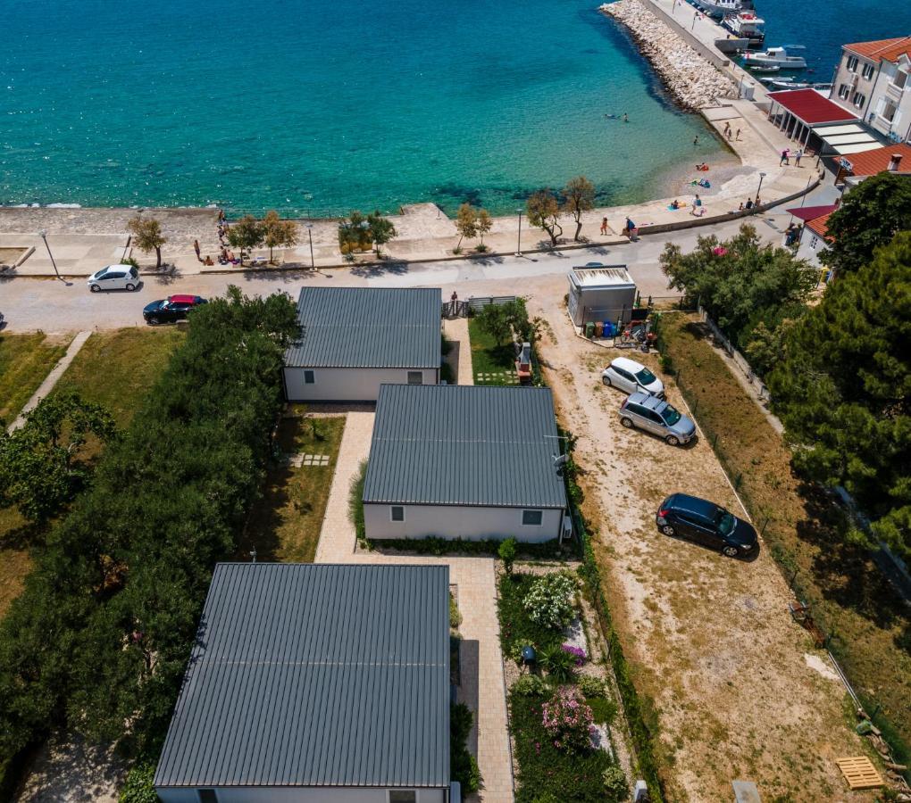 Rasin Mobile Homes باكوشتاني المظهر الخارجي الصورة