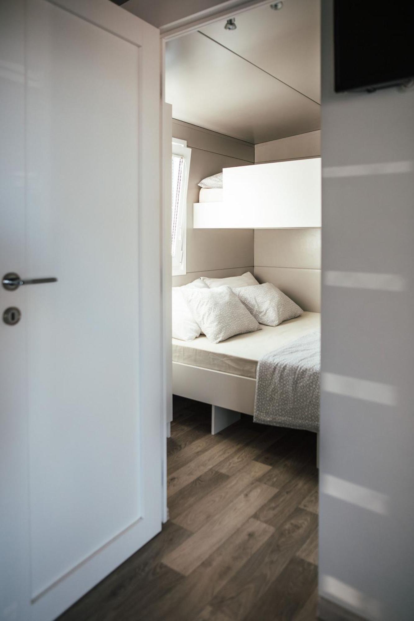 Rasin Mobile Homes باكوشتاني المظهر الخارجي الصورة