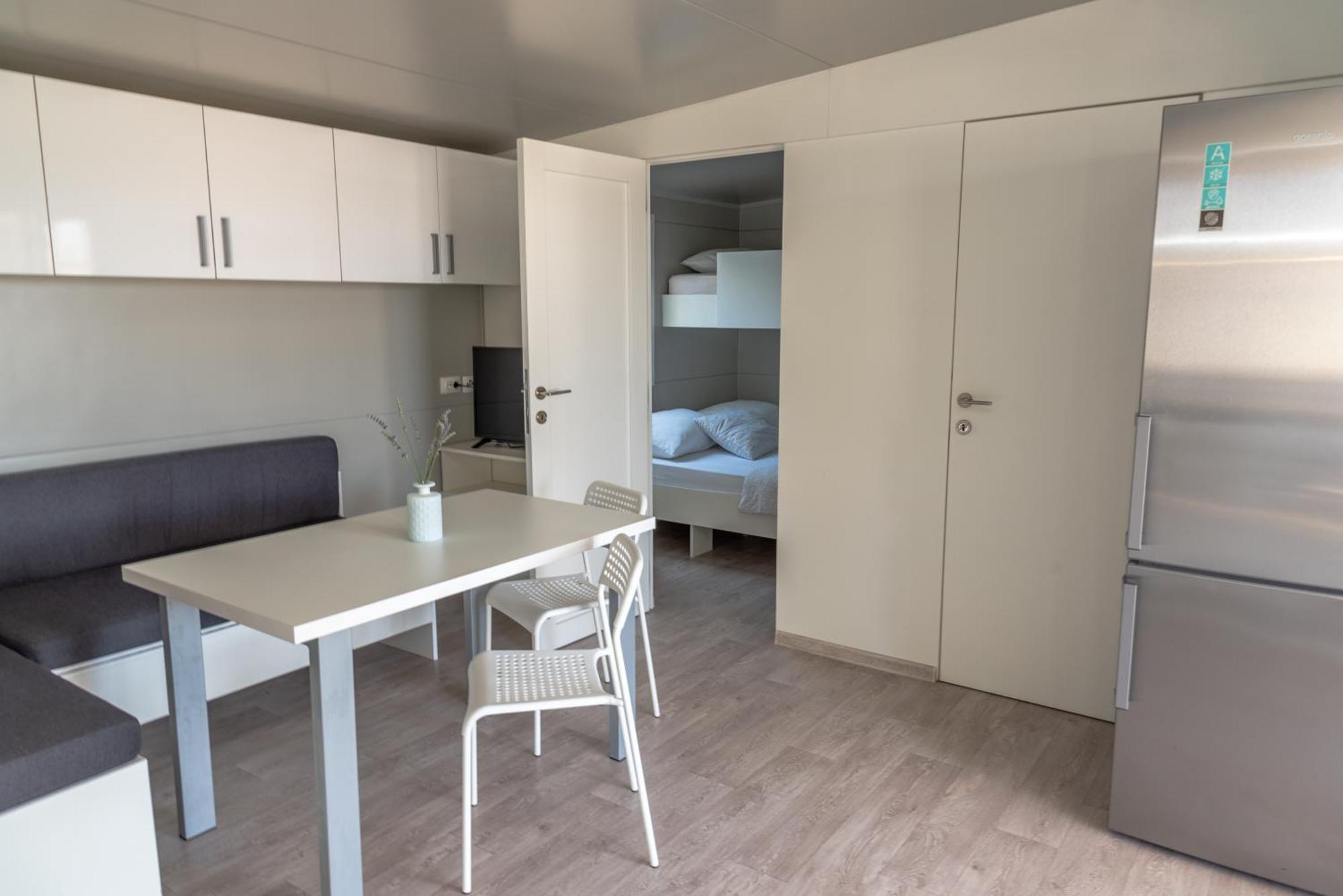 Rasin Mobile Homes باكوشتاني المظهر الخارجي الصورة