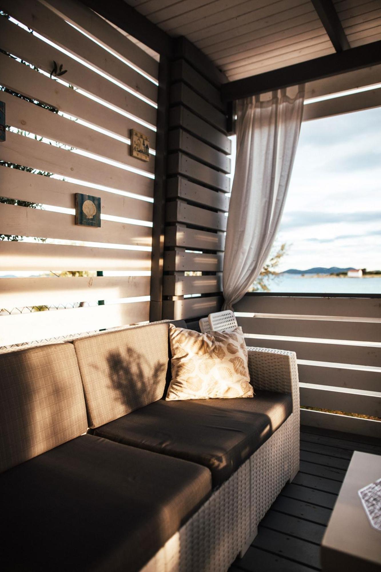 Rasin Mobile Homes باكوشتاني المظهر الخارجي الصورة